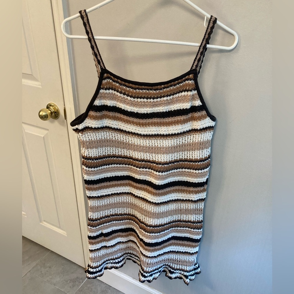 American Eagle Striped Ruffled Crochet Dress with Tie Back Brown Size Medium - Picture 4 of 8